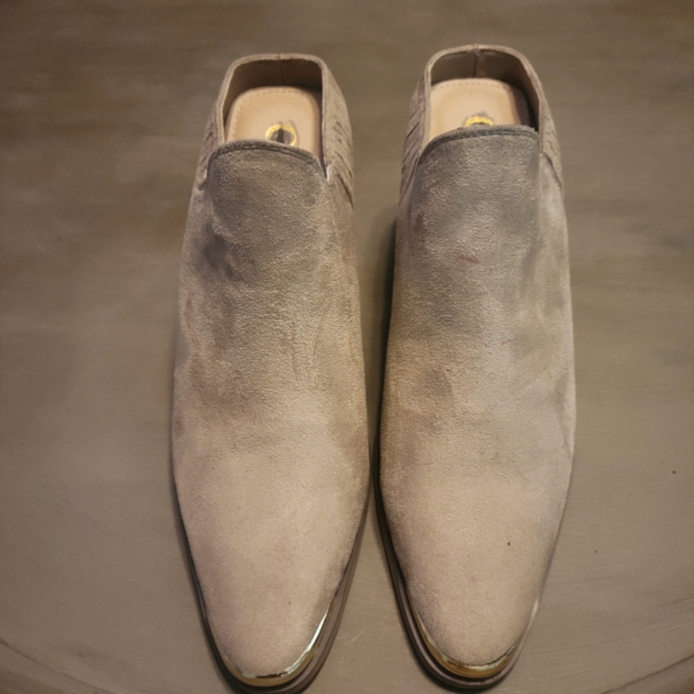 Comfort tan suede mule boots